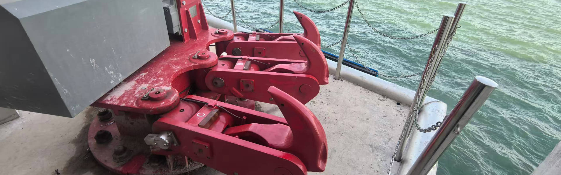 quick release mooring hook