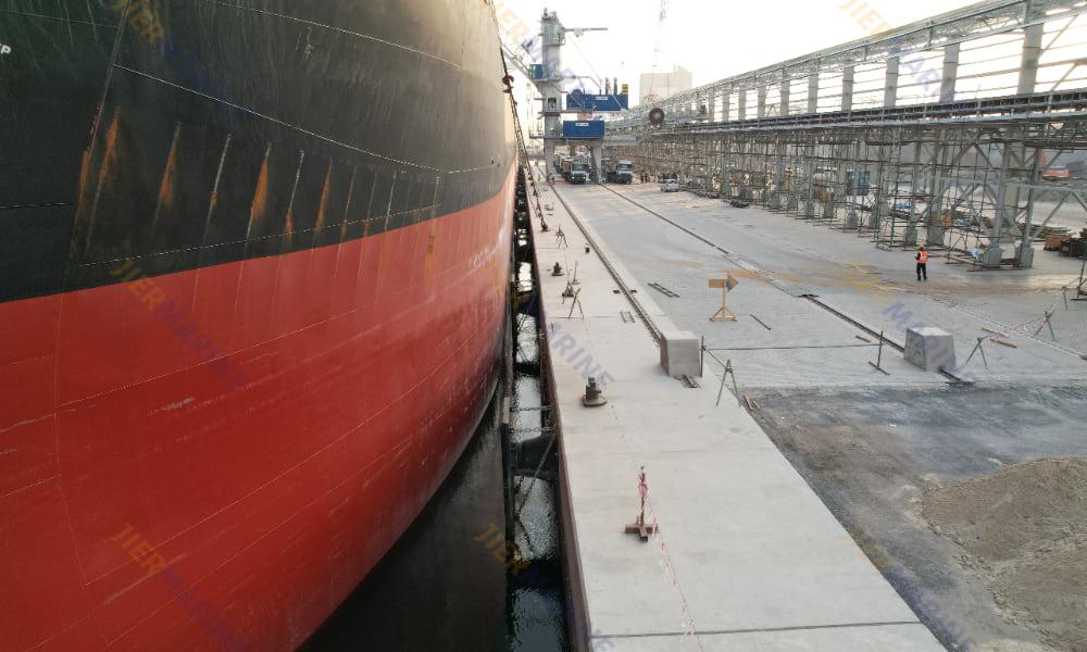 mooring with cone fender