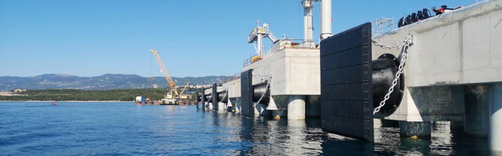 Terminal ancillary equipment - marine fender